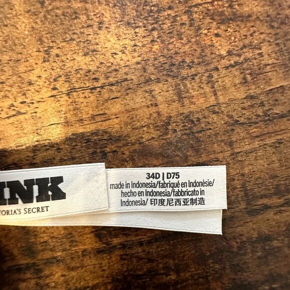 EUC- Pink by Victoria Secret T-Shirt Bra - Picture 4 of 4